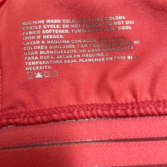 NWOT Coral color Avis sports bra - Picture 4 of 4